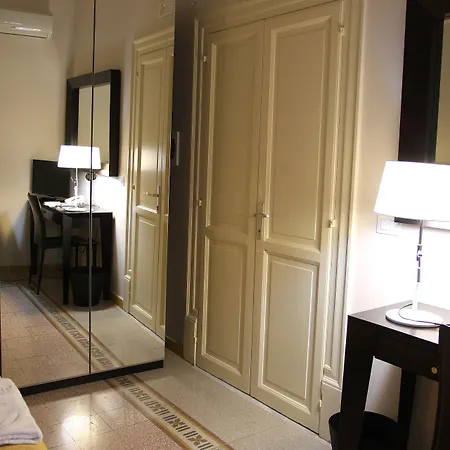 בית הארחה Abatellis Luxury 4*