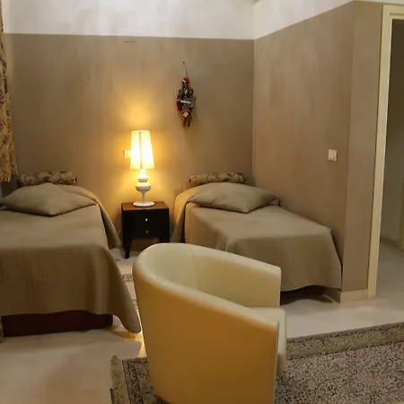 Abatellis Luxury בית הארחה פלרמו