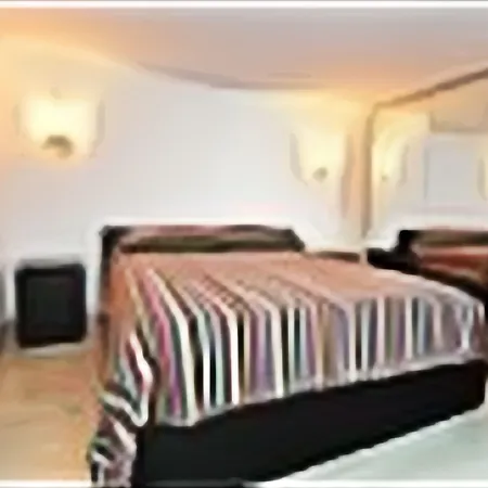 Abatellis Luxury בית הארחה 4*